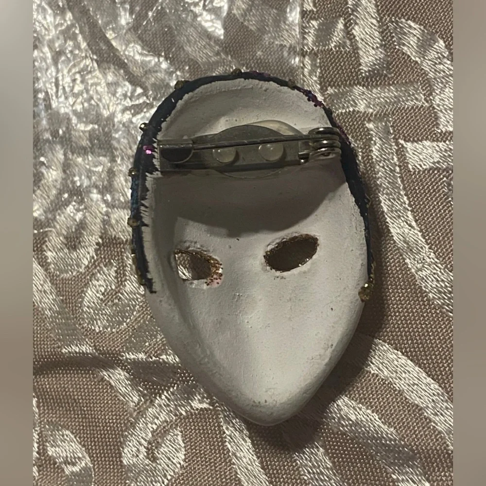 Pink Star Sapphire Glass Ceramic Masquerade Mask Brooch #7062 💋 SALE